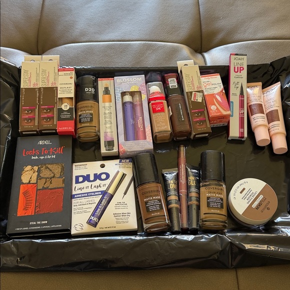 Other - Makeup bundle 6